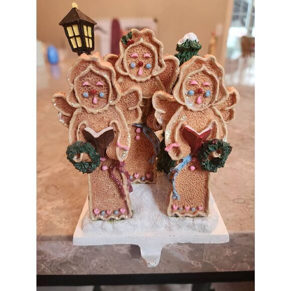 Ganz gingerbread angel choir with stocking hook - Picture 6 of 9